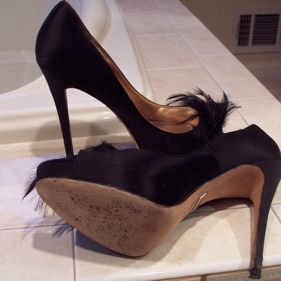Badgley Mischka Black Satin Open Toe Pumps - Picture 4 of 7